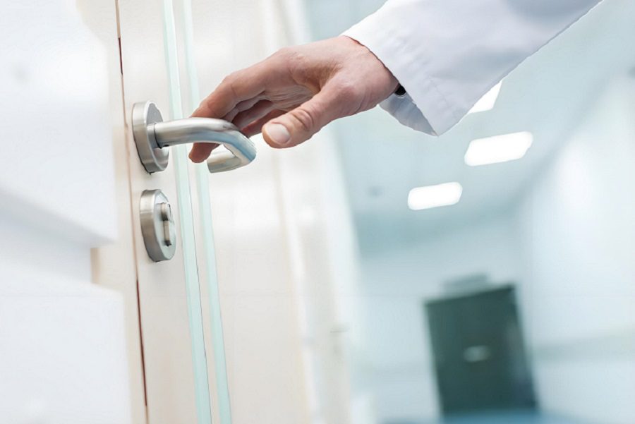 Clostridioides difficile (C. diff) on door handles